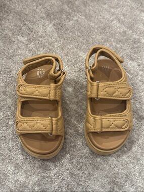 GAP Kids Quilted Tan Velcro Sandals